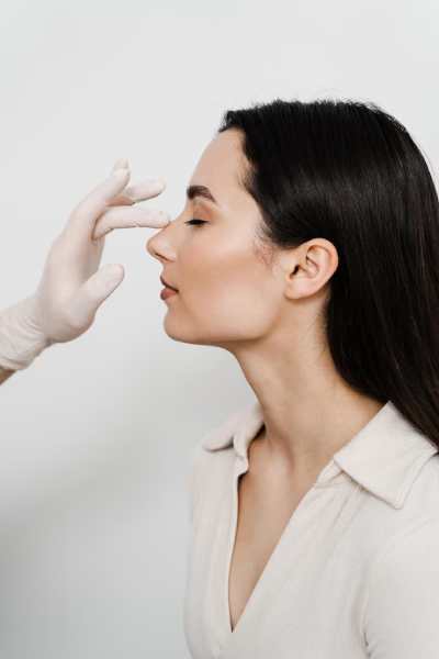rhinoplasty-is-reshaping-nose-surgery